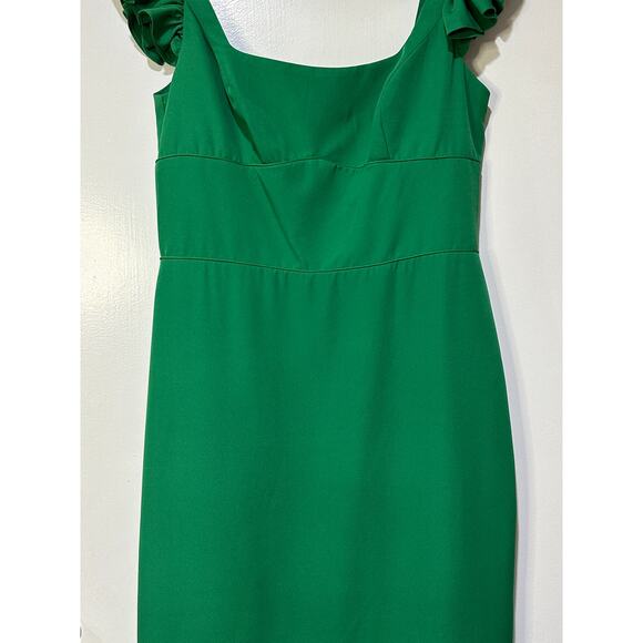 Elegant Green Wedding Dress - Picture 7 of 16